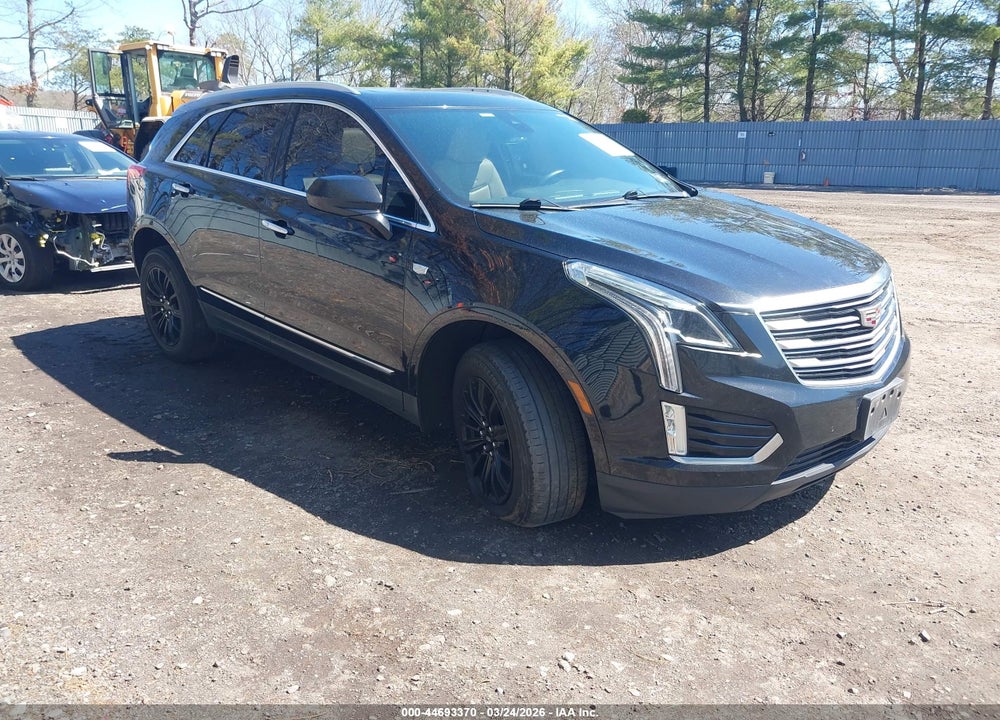 2017 CADILLAC XT5 LUXURY VIN: 1GYKNDRS3HZ324213