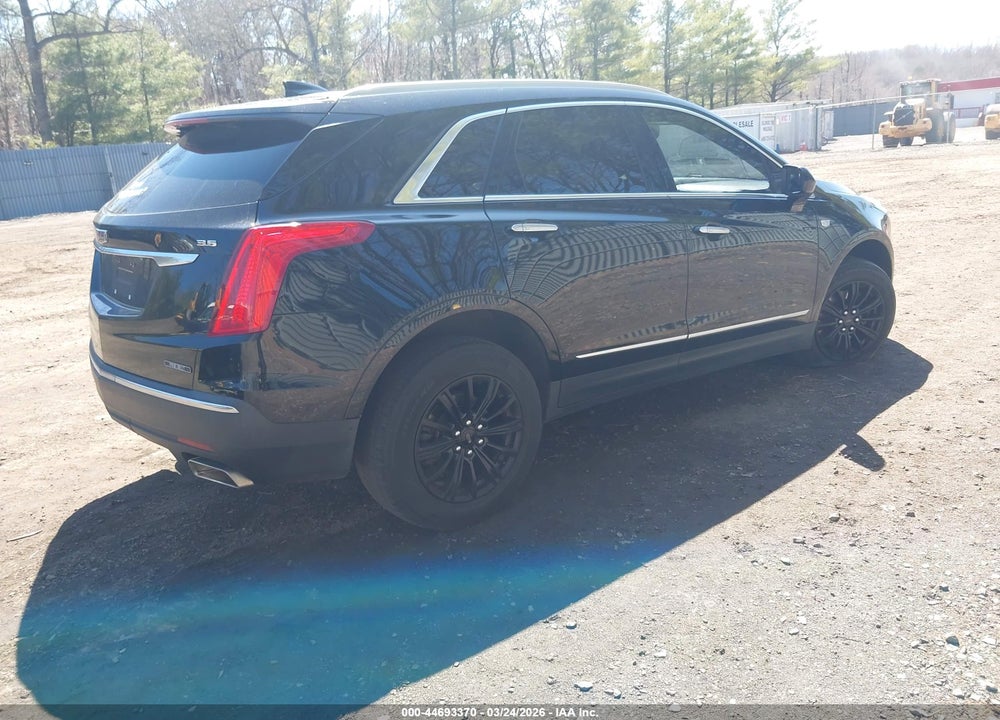 2017 CADILLAC XT5 LUXURY VIN: 1GYKNDRS3HZ324213