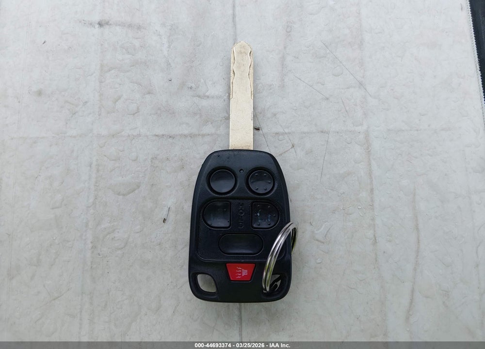 2012 HONDA ODYSSEY EX-L VIN: 5FNRL5H64CB069980
