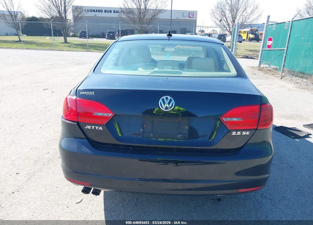 2012 VOLKSWAGEN JETTA 2.5L SE VIN: 3VWDP7AJ3CM470552