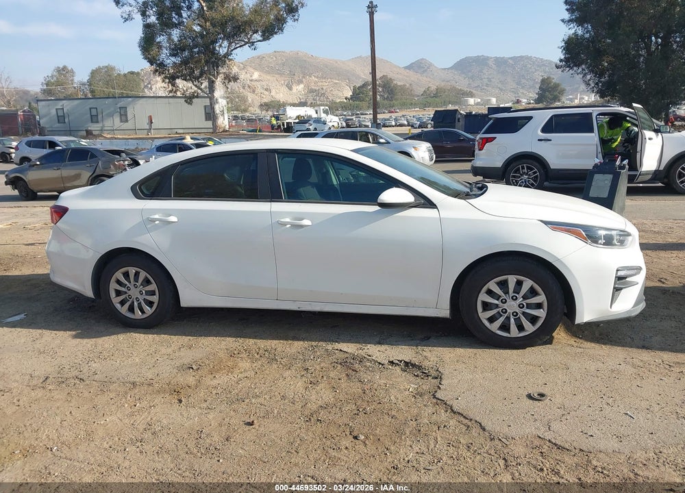 2019 KIA FORTE FE VIN: 3KPF24AD3KE014594