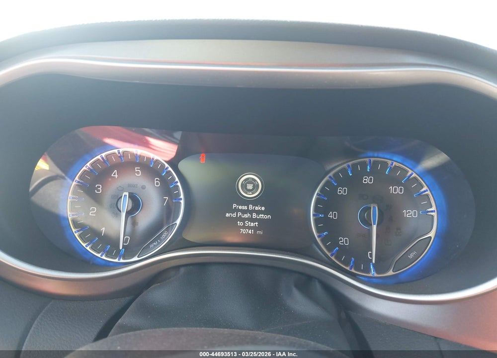 2023 CHRYSLER PACIFICA TOURING L VIN: 2C4RC1BG9PR593890