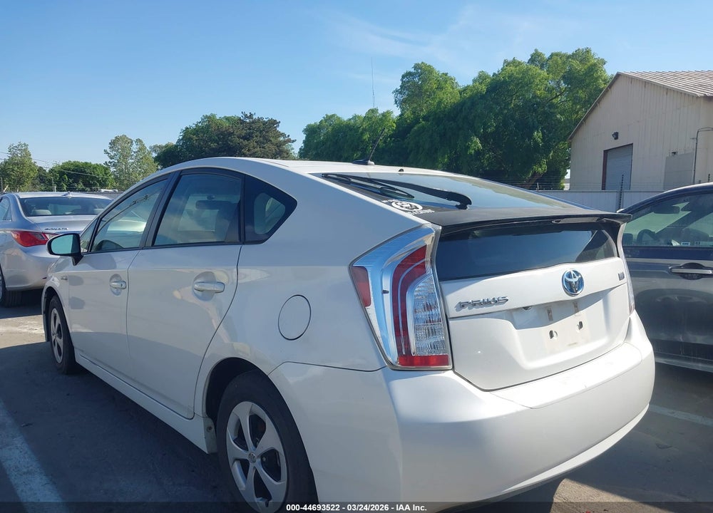 2013 TOYOTA PRIUS THREE VIN: JTDKN3DU3D5597226