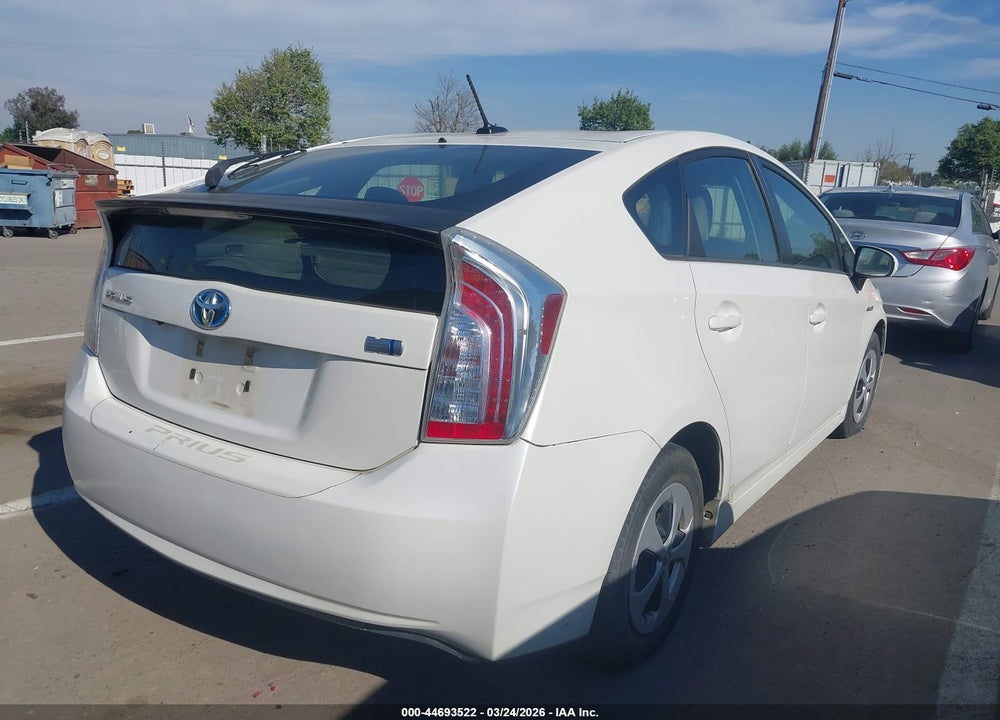 2013 TOYOTA PRIUS THREE VIN: JTDKN3DU3D5597226