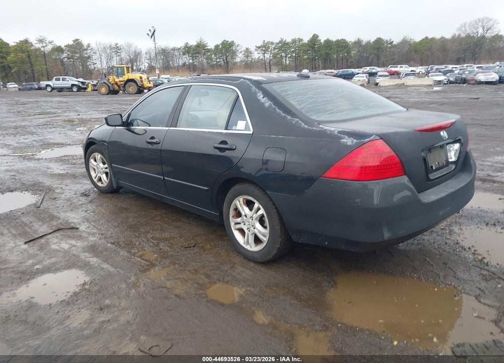 2007 HONDA ACCORD 2.4 EX VIN: 1HGCM56707A063575