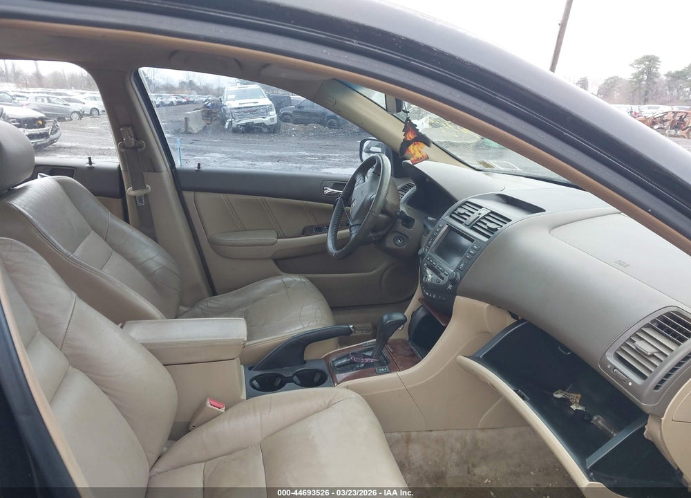 2007 HONDA ACCORD 2.4 EX VIN: 1HGCM56707A063575