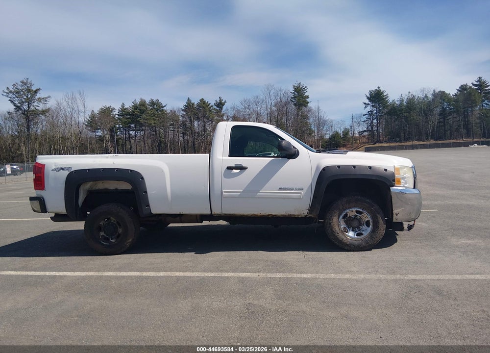 2010 CHEVROLET SILVERADO 2500HD LT VIN: 1GC3KXBG4AF130162