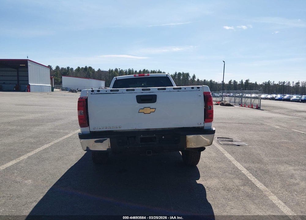 2010 CHEVROLET SILVERADO 2500HD LT VIN: 1GC3KXBG4AF130162