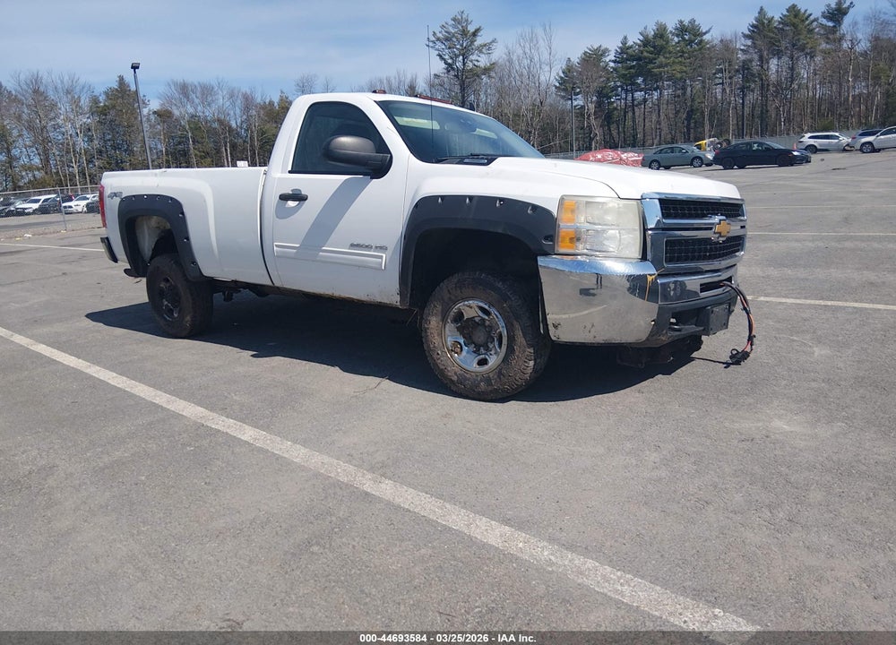 2010 CHEVROLET SILVERADO 2500HD LT VIN: 1GC3KXBG4AF130162
