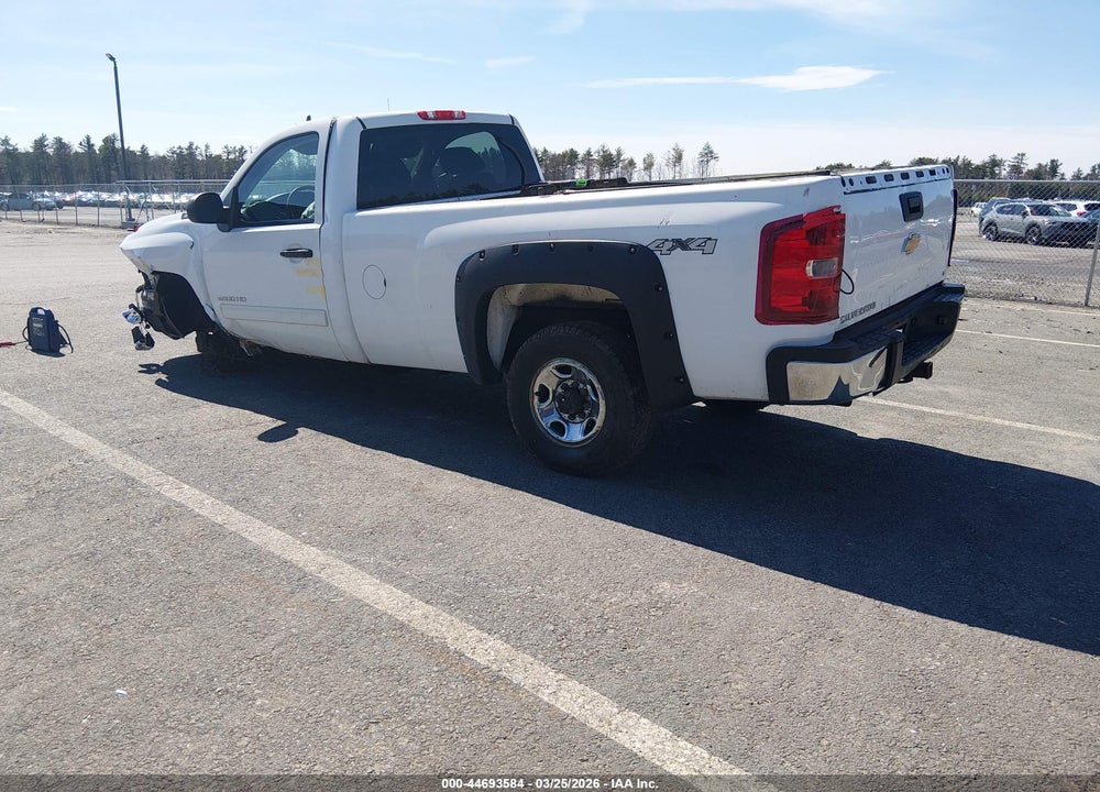 2010 CHEVROLET SILVERADO 2500HD LT VIN: 1GC3KXBG4AF130162