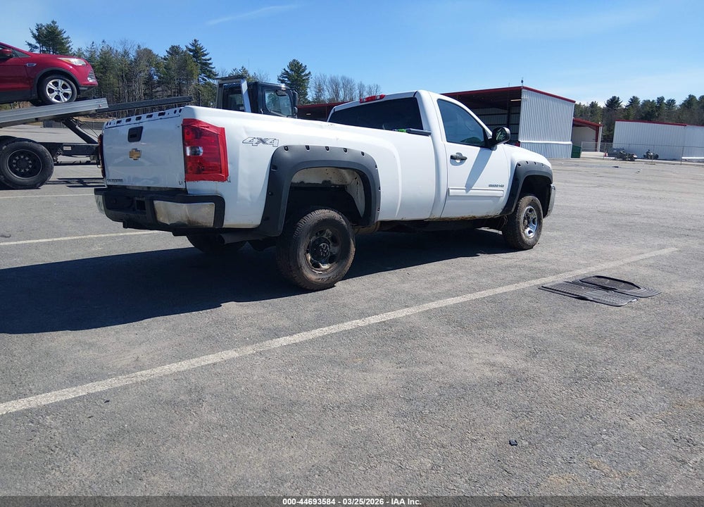 2010 CHEVROLET SILVERADO 2500HD LT VIN: 1GC3KXBG4AF130162