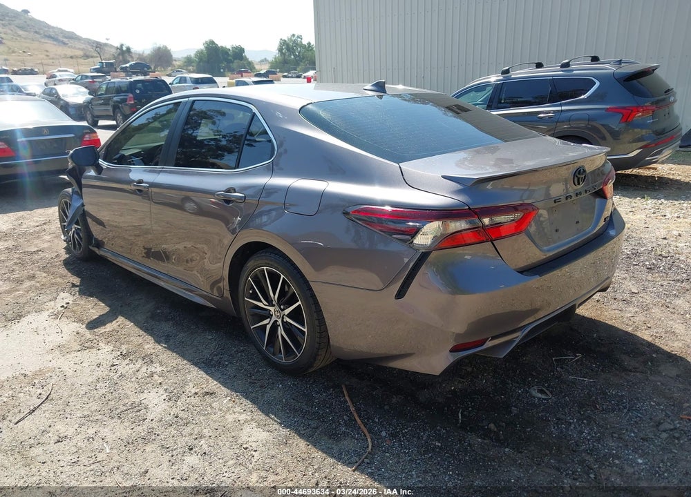 2022 TOYOTA CAMRY SE VIN: 4T1G11AK2NU634620