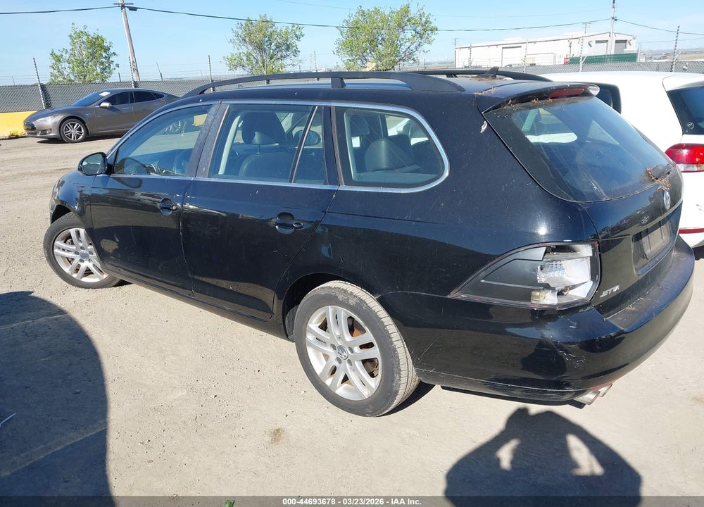 2013 VOLKSWAGEN JETTA SPORTWAGEN 2.0L TDI VIN: 3VWPL7AJXDM694511