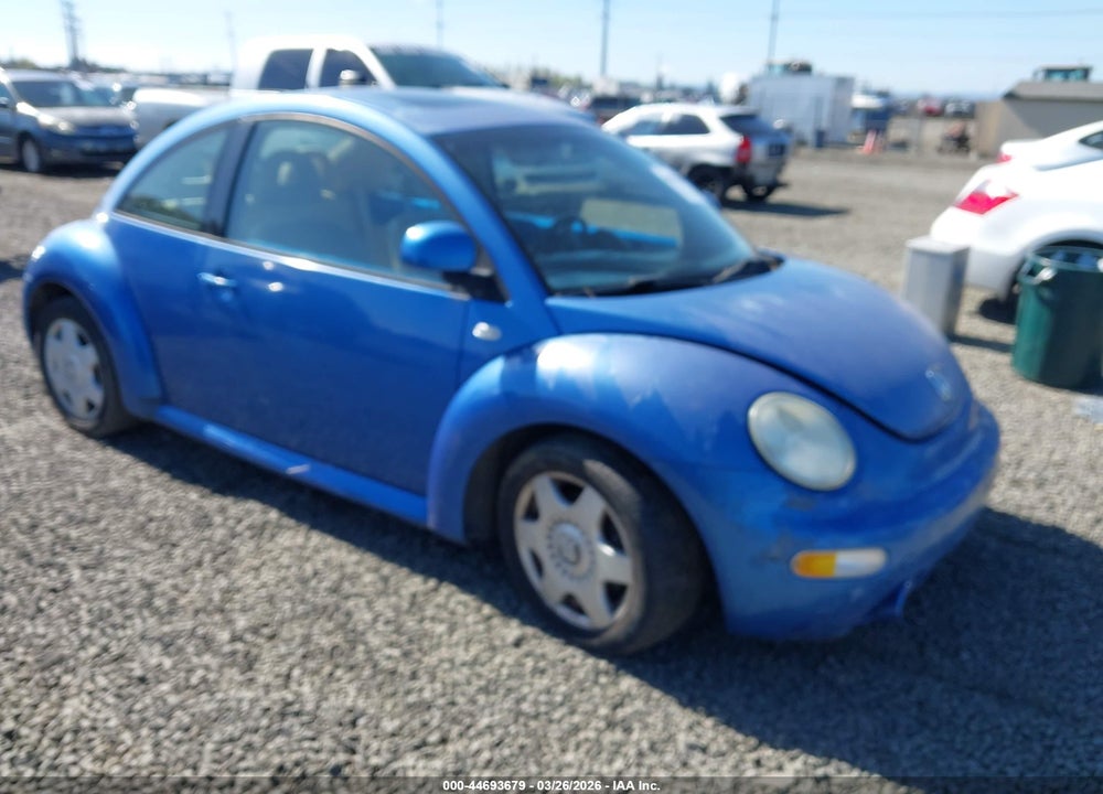 2000 VOLKSWAGEN NEW BEETLE GLX VIN: 3VWDD21C2YM444013