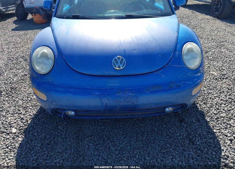 2000 VOLKSWAGEN NEW BEETLE GLX VIN: 3VWDD21C2YM444013