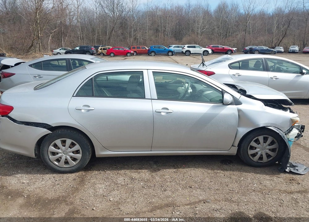 2009 TOYOTA COROLLA LE VIN: JTDBL40E09J049788