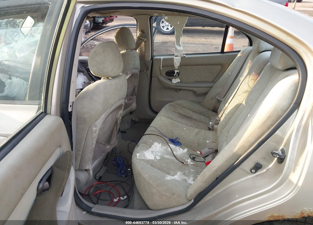 2003 HYUNDAI ELANTRA GLS/GT VIN: KMHDN45DX3U600216