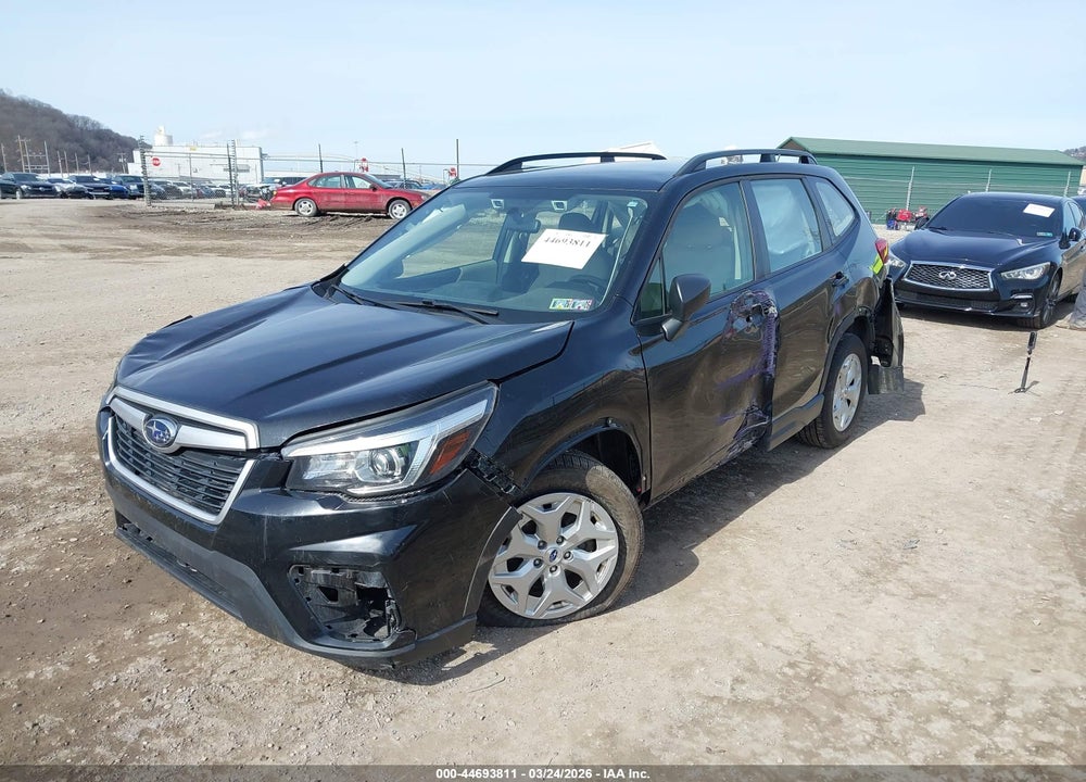2019 SUBARU FORESTER VIN: JF2SKACC9KH443946