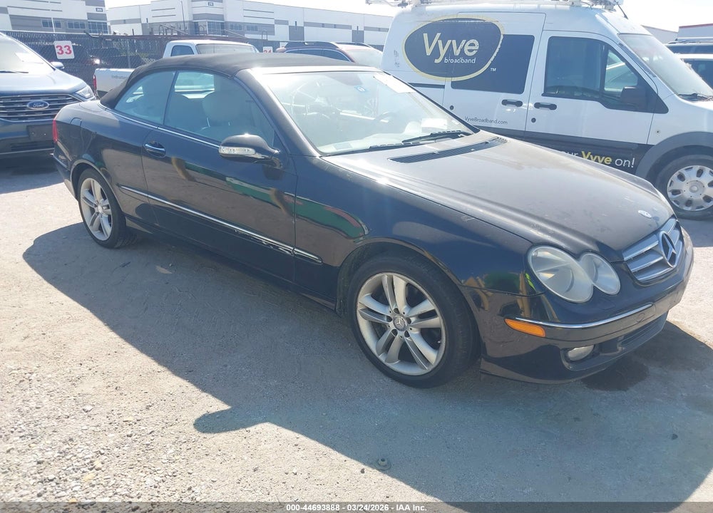 2008 MERCEDES-BENZ CLK 350 VIN: WDBTK56F18T089926