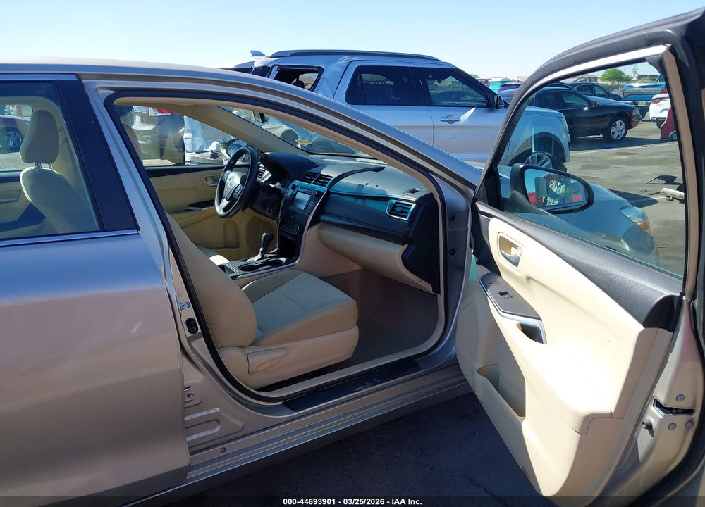 2015 TOYOTA CAMRY LE VIN: 4T1BF1FK7FU003884