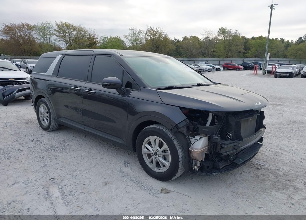 2023 KIA CARNIVAL MPV LX SEAT PACKAGE VIN: KNDNB4H34P6278297