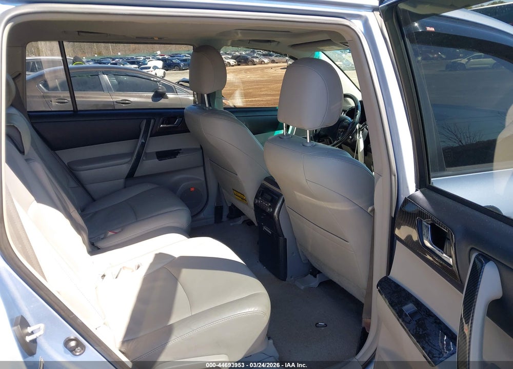 2008 TOYOTA HIGHLANDER HYBRID LIMITED VIN: JTEEW44A882024072