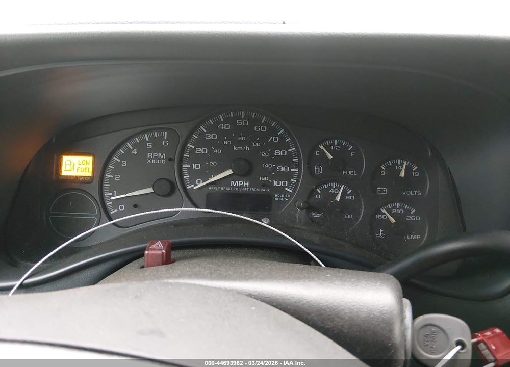 2002 CHEVROLET AVALANCHE 1500 VIN: 3GNEC13T82G117372
