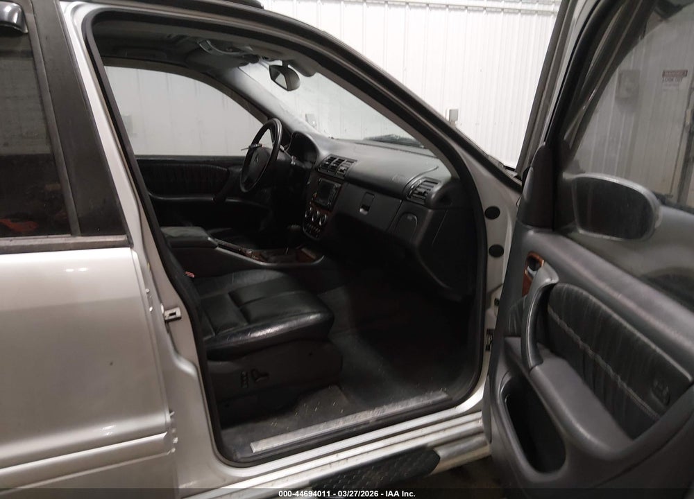 2002 MERCEDES-BENZ ML 320 VIN: 4JGAB54E52A332932