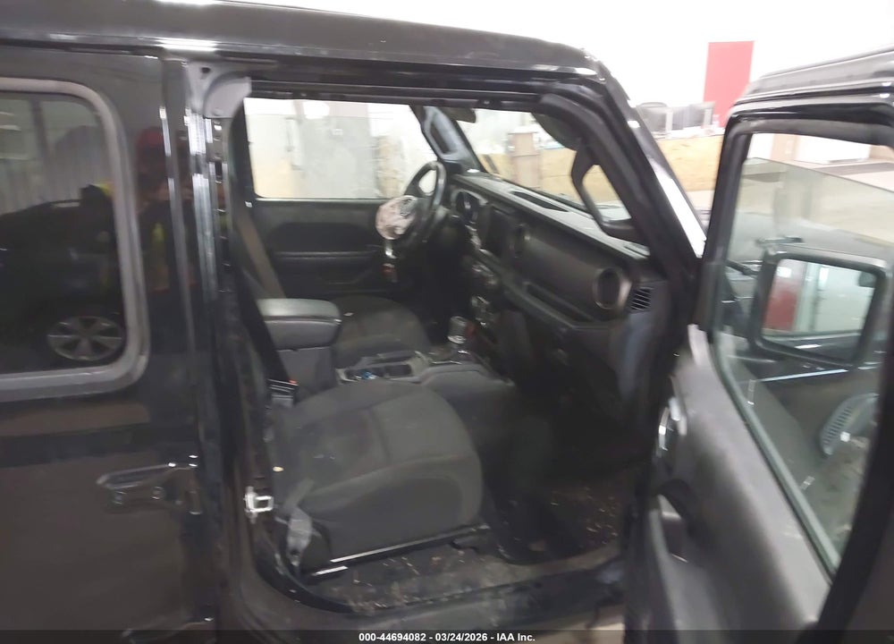 2021 JEEP WRANGLER UNLIMITED SPORT S 4X4 VIN: 1C4HJXDG4MW720713