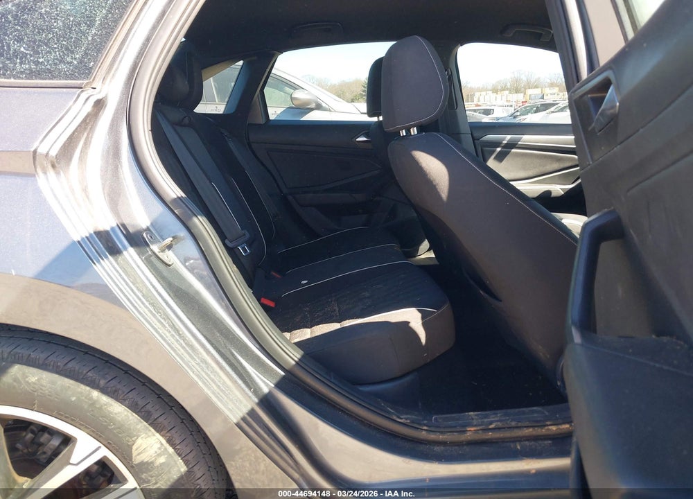 2024 VOLKSWAGEN JETTA 1.5T SPORT VIN: 3VWBM7BU0RM005745