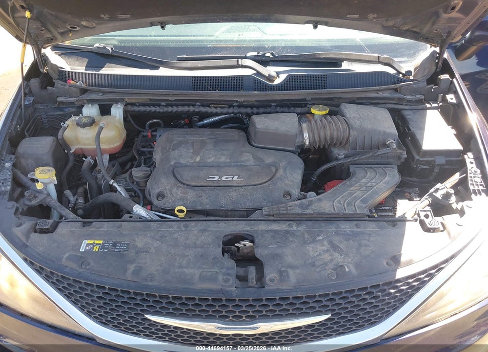 2017 CHRYSLER PACIFICA TOURING VIN: 2C4RC1DGXHR656381