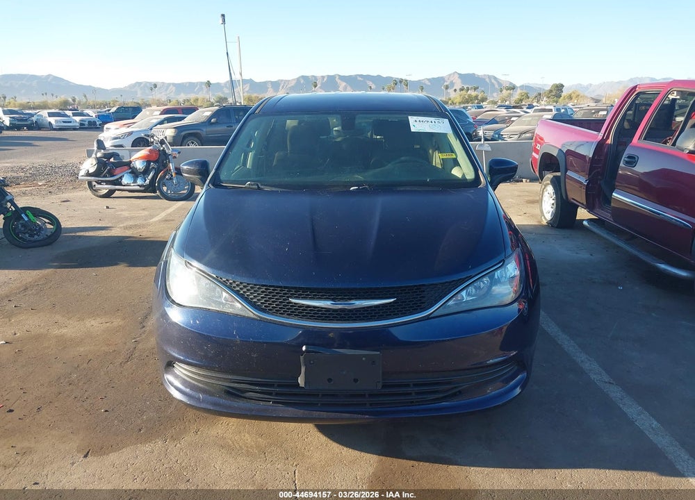 2017 CHRYSLER PACIFICA TOURING VIN: 2C4RC1DGXHR656381