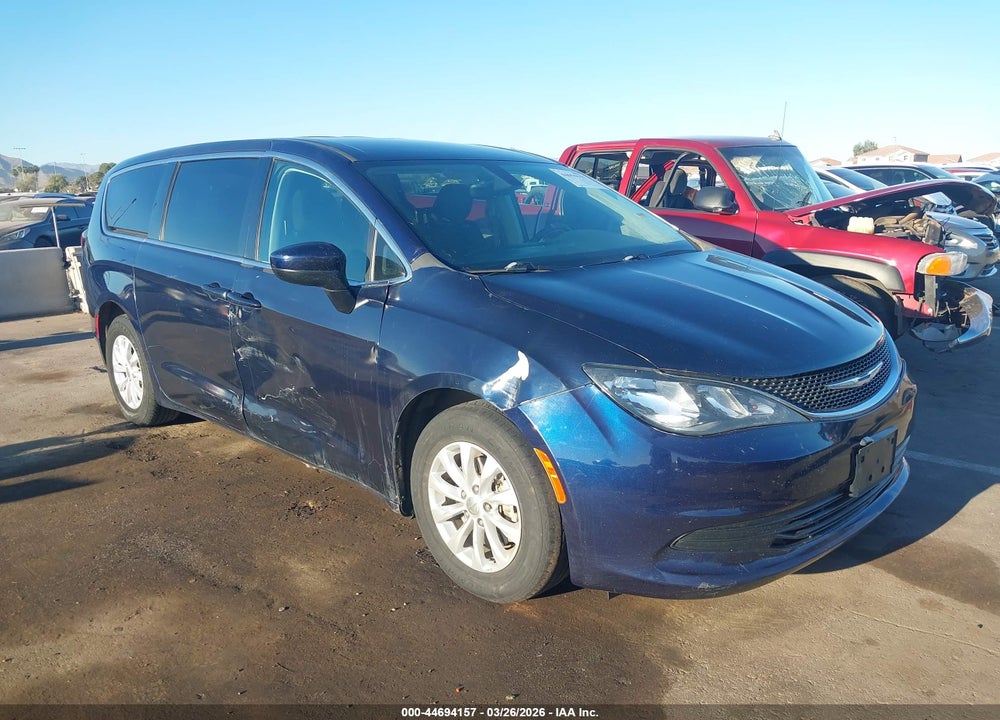 2017 CHRYSLER PACIFICA TOURING VIN: 2C4RC1DGXHR656381