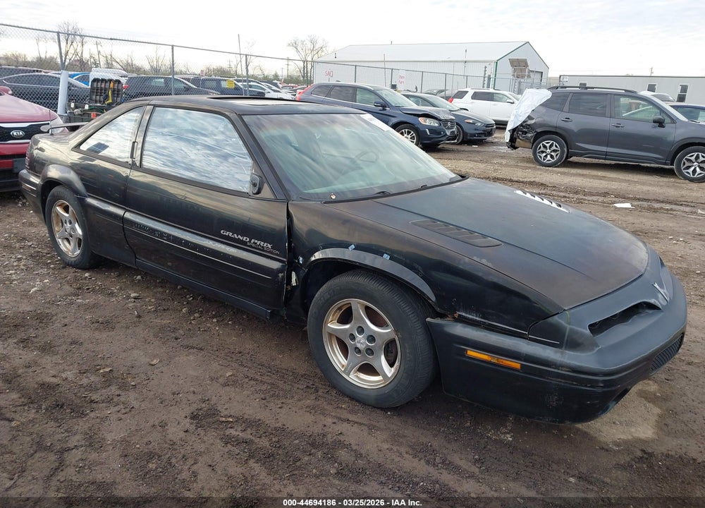 1996 PONTIAC GRAND PRIX GTP VIN: 1G2WJ12X0TF246138