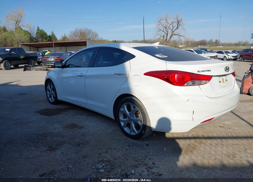 2013 HYUNDAI ELANTRA GLS/LIMITED VIN: 5NPDH4AE3DH180434