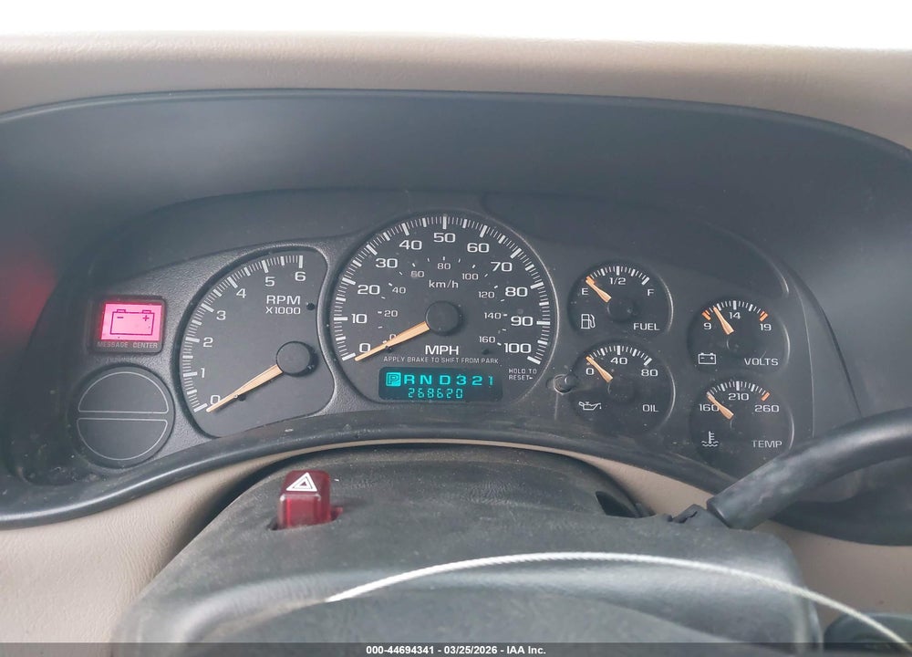 2002 CHEVROLET TAHOE LT VIN: 1GNEK13Z82J217381