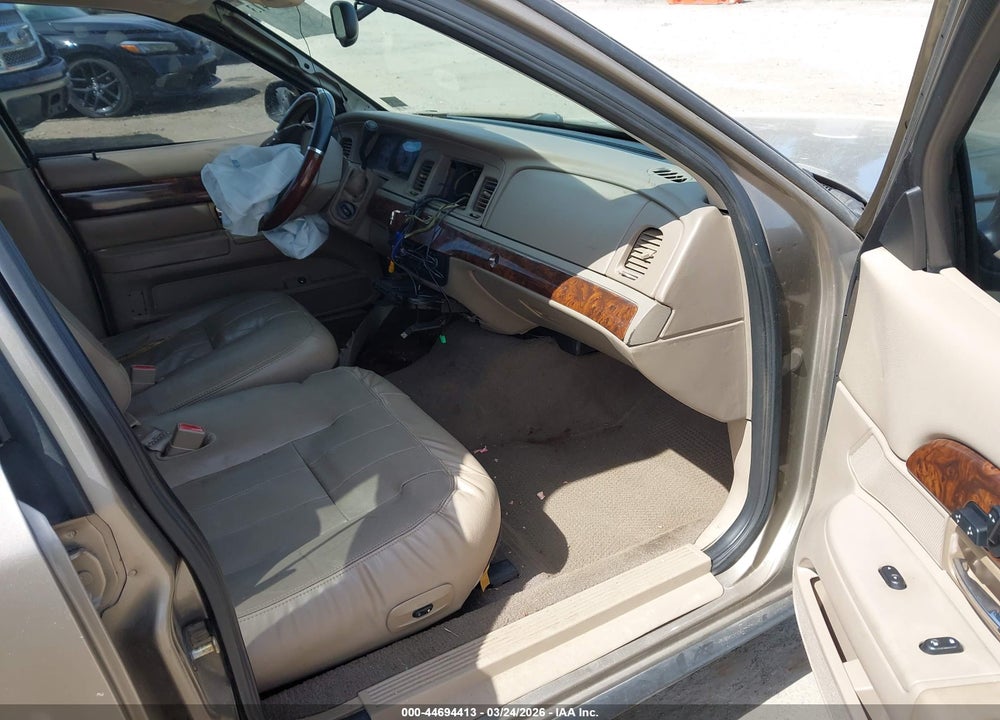 2005 MERCURY GRAND MARQUIS LS/LSE VIN: 2MEFM75W85X664526