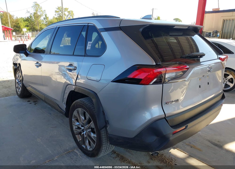 2023 TOYOTA RAV4 XLE PREMIUM VIN: JTMC1RFV7PD099775