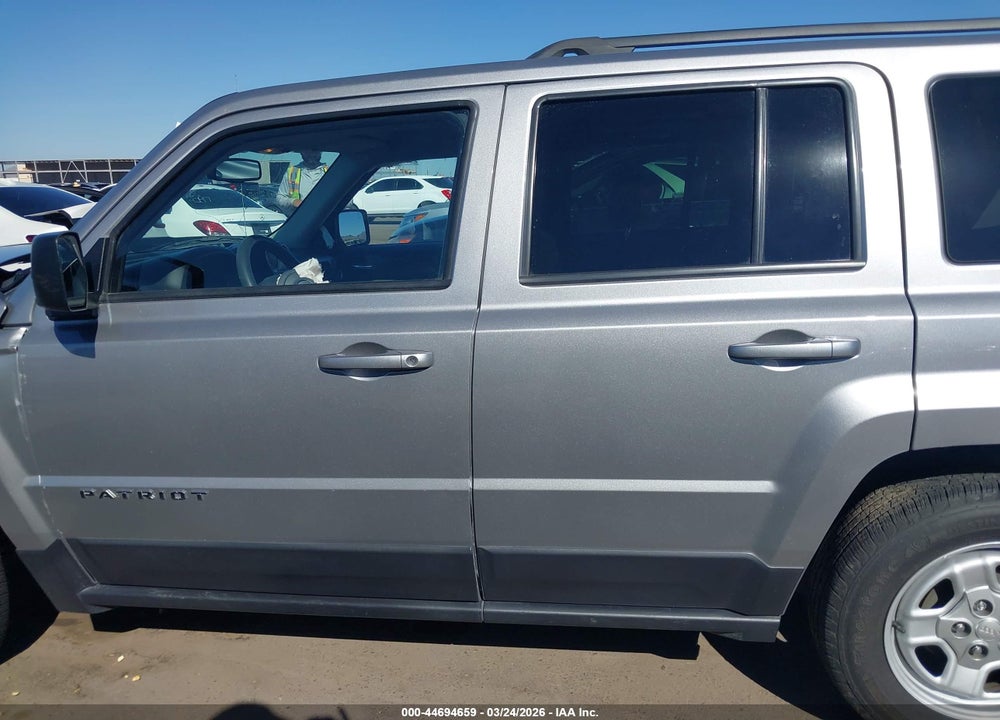 2016 JEEP PATRIOT SPORT VIN: 1C4NJPBA9GD670098