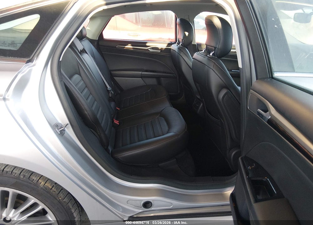 2013 FORD FUSION SE VIN: 3FA6P0HR8DR382766
