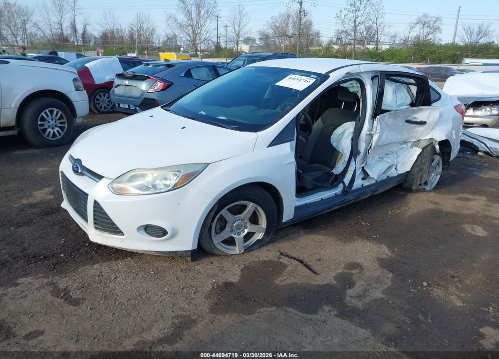 2013 FORD FOCUS S VIN: 1FADP3E24DL275938