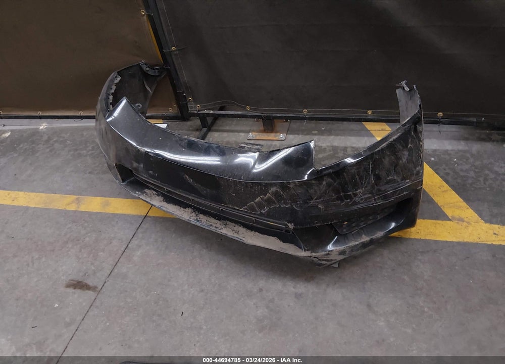2011 HONDA CIVIC LX VIN: 2HGFA1F52BH304334