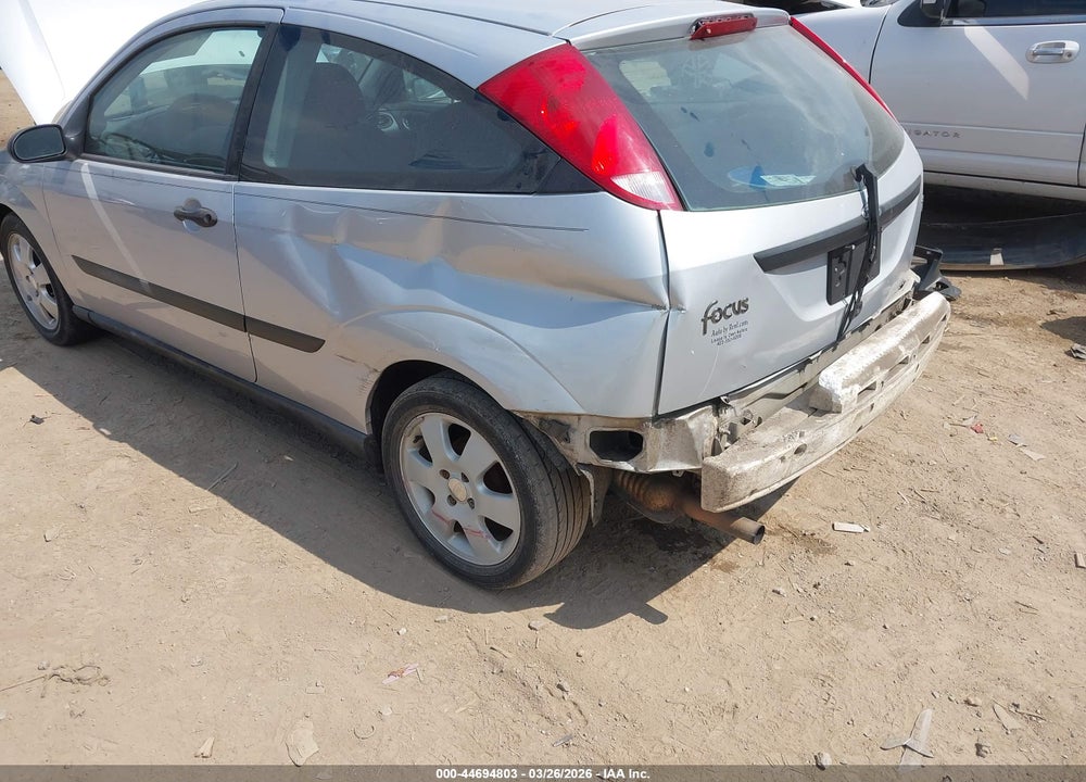 2001 FORD FOCUS ZX3 VIN: 3FAFP31351R243973