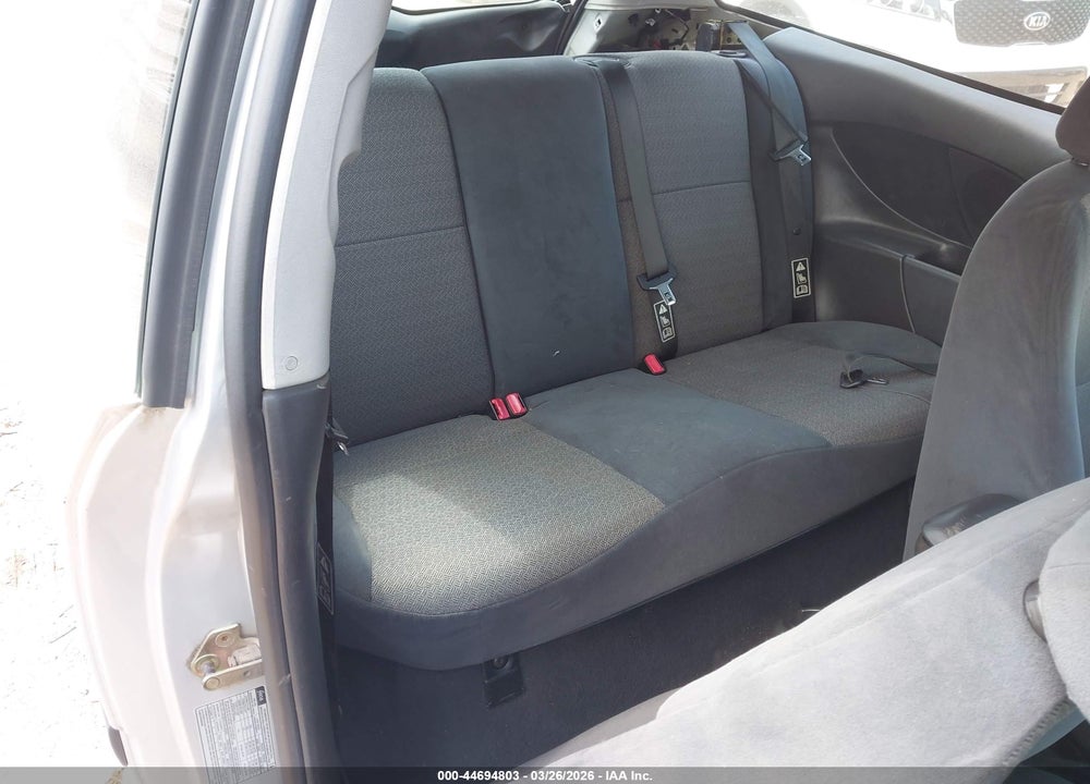 2001 FORD FOCUS ZX3 VIN: 3FAFP31351R243973