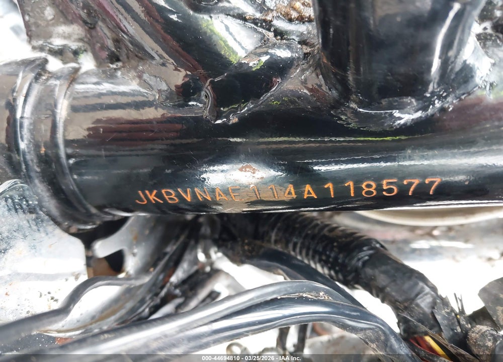 2004 KAWASAKI VN1500 E VIN: JKBVNAE114A118577