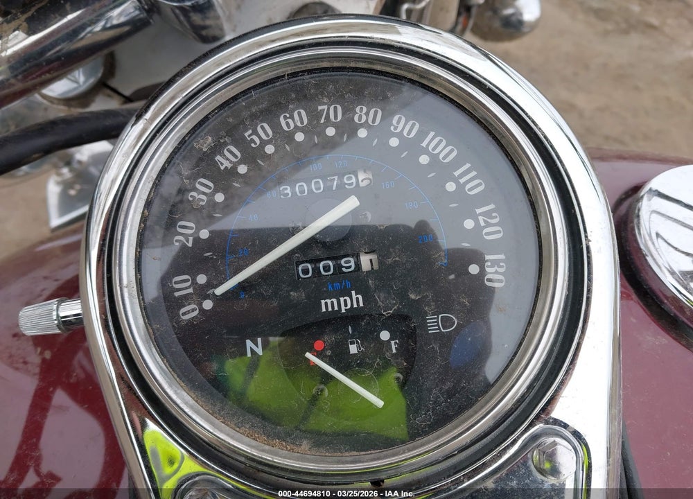 2004 KAWASAKI VN1500 E VIN: JKBVNAE114A118577
