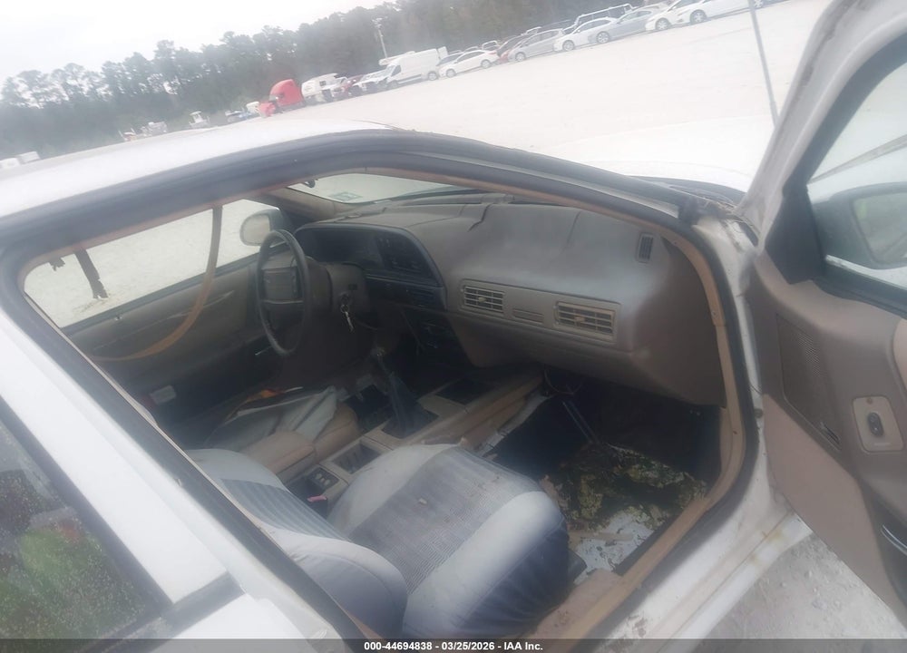 1990 FORD TAURUS SHO VIN: 1FACP54Y4LA261061