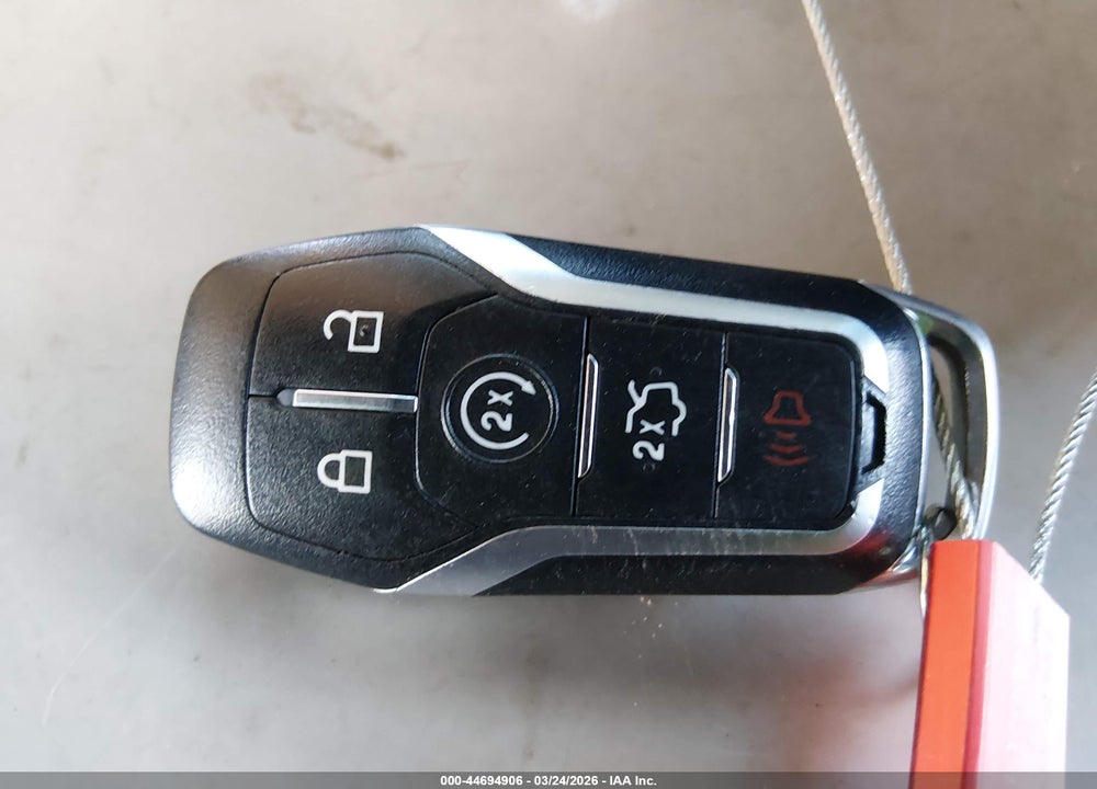 2014 LINCOLN MKZ VIN: 3LN6L2G9XER829355
