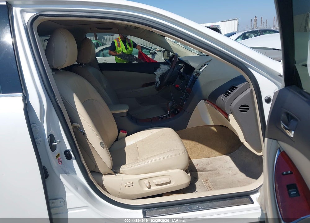 2011 LEXUS ES 350 VIN: JTHBK1EG7B2441158