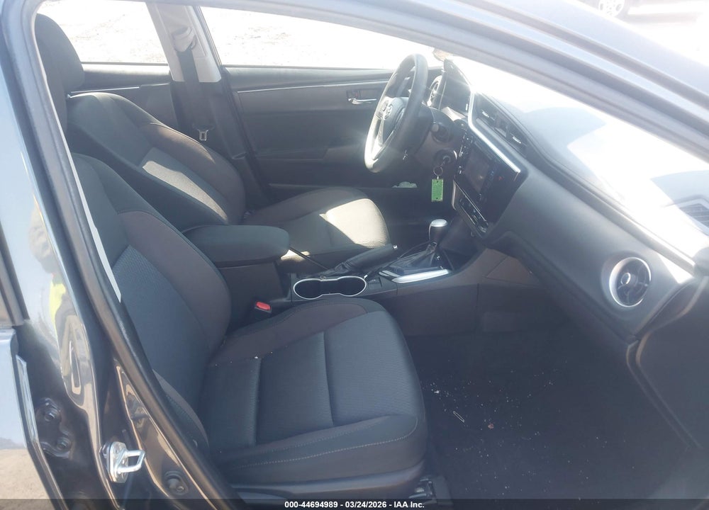 2019 TOYOTA COROLLA LE VIN: 5YFBURHEXKP895216